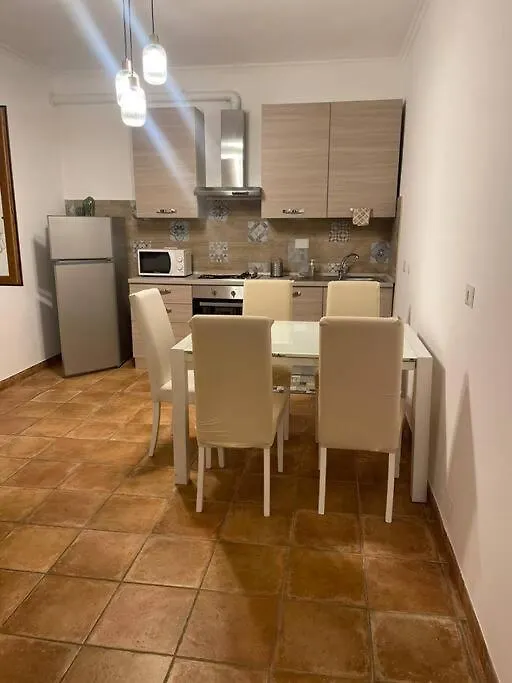 Angy Relax Mare Aeroporto Apartment Focene 0*,