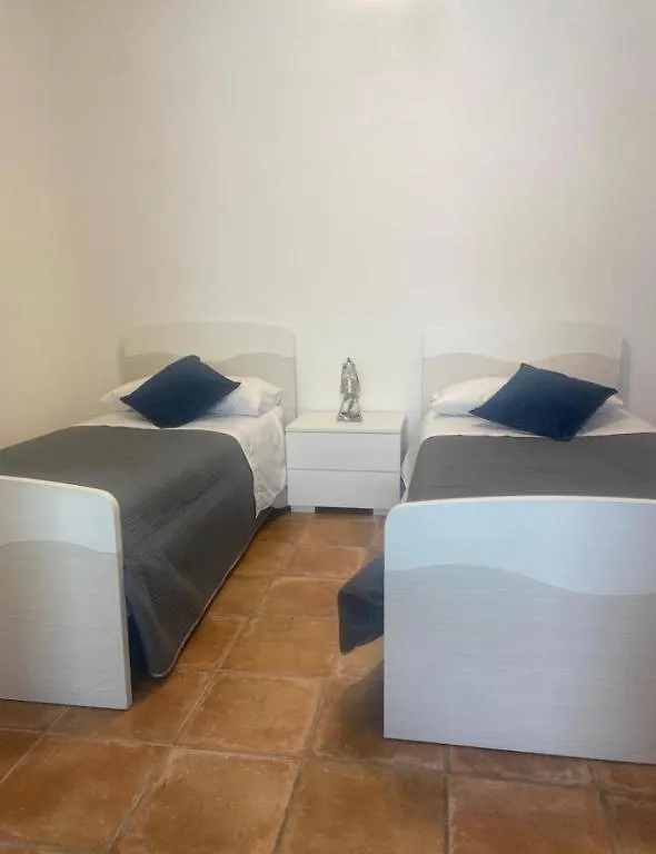 Angy Relax Mare Aeroporto Apartment Focene